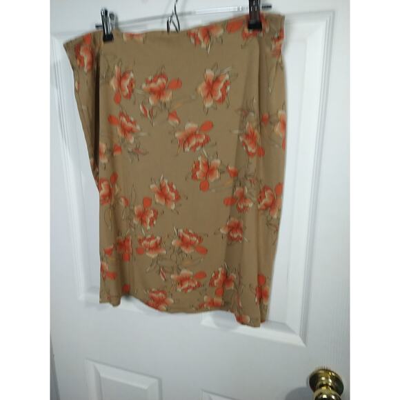 J. Jill Tan Floral Midi Skirt - Picture 2 of 8